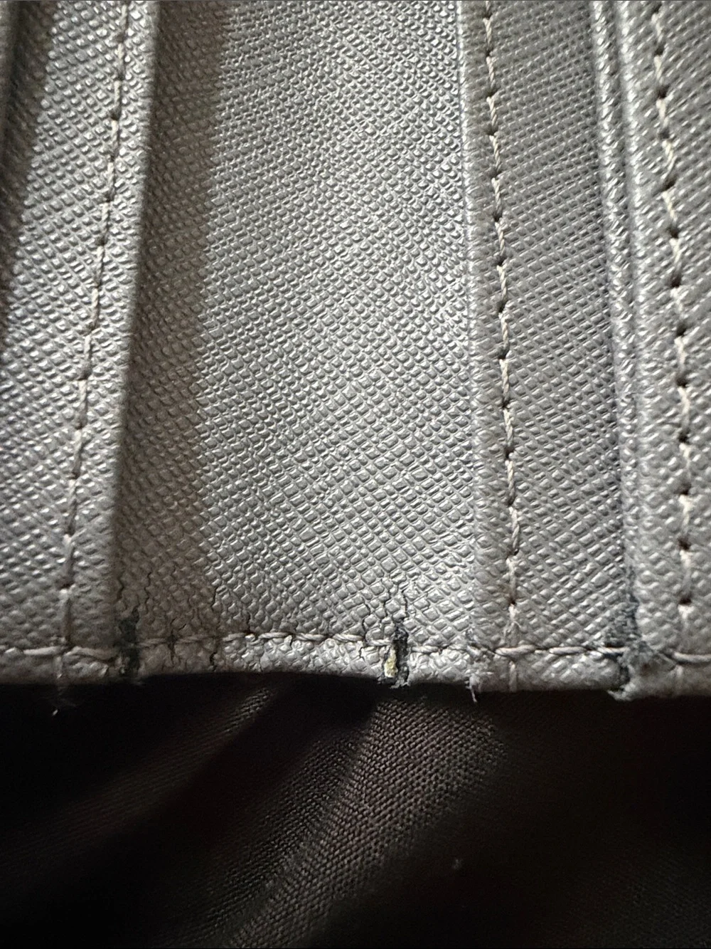 kate spade Two-Tone Light Gray & Gray Wallet